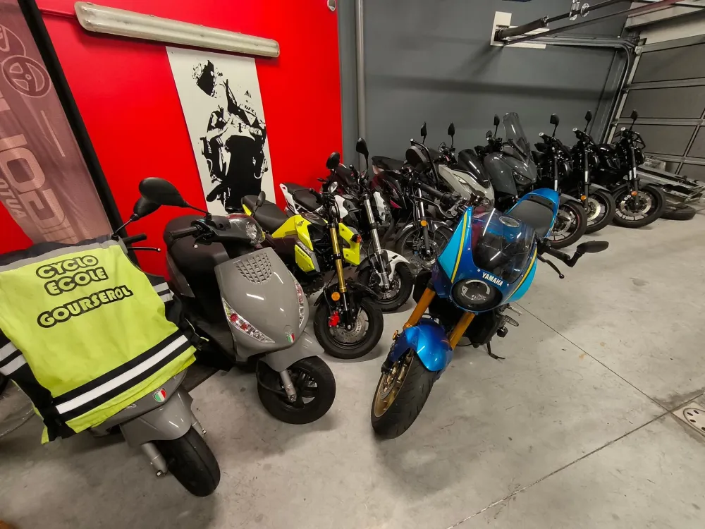 Auto-École Gourserol - Apprentissage de la conduite et passage du permis (7)webp